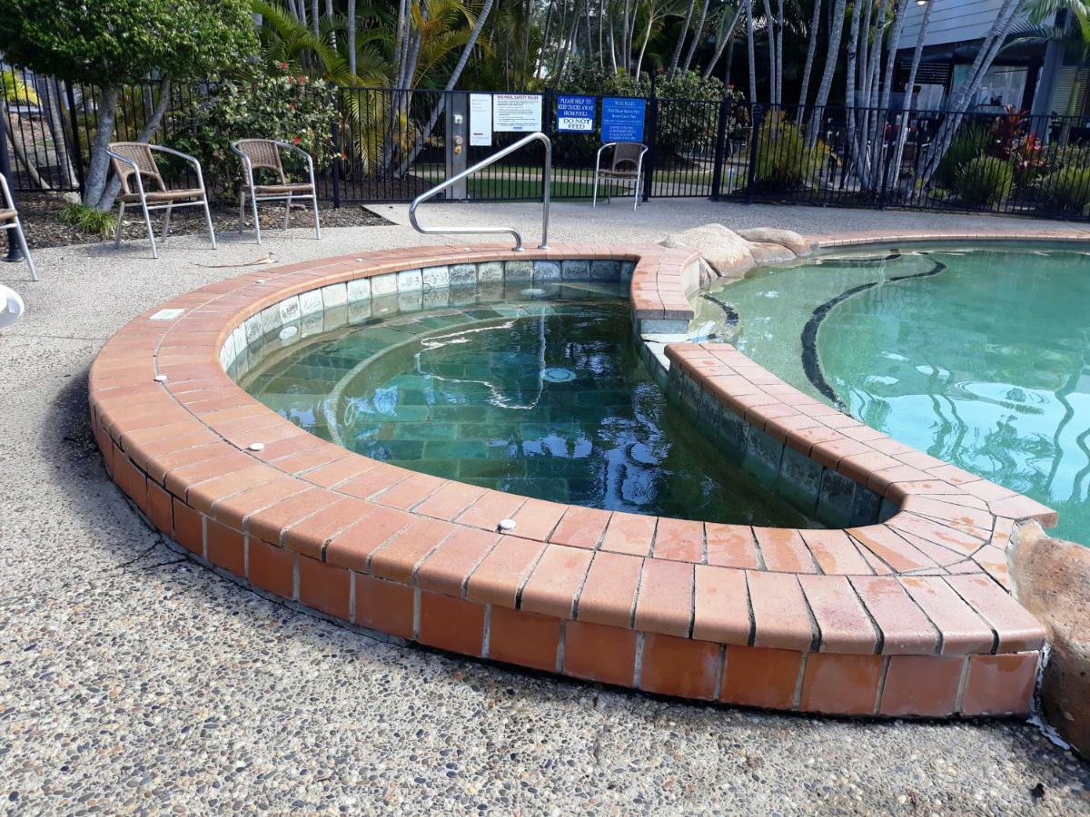 Gorgeous Apartment In Luxurious Noosa Resort นูซาวิลล์ ภายนอก รูปภาพ